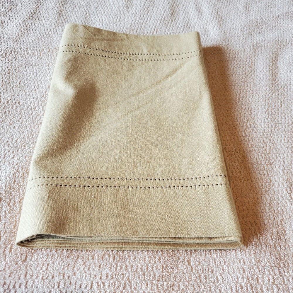 Palm Restaurant Tan‎ 100% Cotton Hemstitch Table Runner 16x72 Classic Steakhouse
